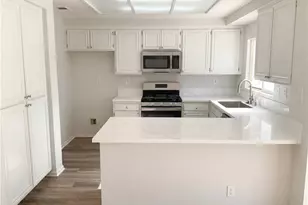 994 Reinhart St, San Jacinto, CA 92583 - Photo 2