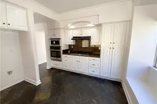3303 Deaver, Corona, CA 92882 - Photo 2