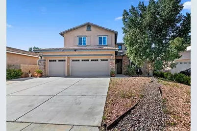 335 Pinnacle, Perris, CA 92570 - Photo 2