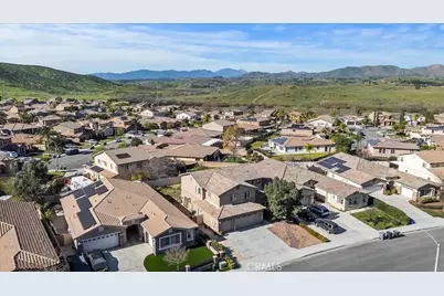 335 Pinnacle, Perris, CA 92570 - Photo 48