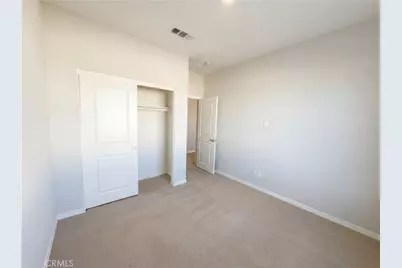 16818 Desert Willow Street, Victorville, CA 92394 - Photo 12