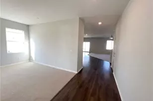 16818 Desert Willow St, Victorville, CA 92394 - Photo 6