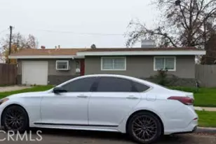 2227 W Dayton Ave, Fresno, CA 93705 - Photo 1