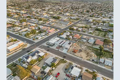 66241 3rd, Desert Hot Springs, CA 92240 - Photo 32