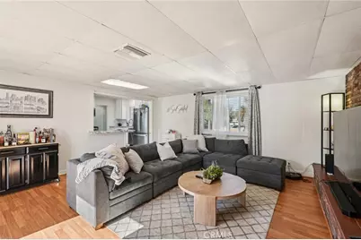 975 Brookside Avenue, Redlands, CA 92373 - Photo 4