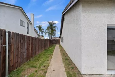 23209 Norrisgrove, Perris, CA 92570 - Photo 38
