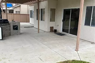 22628 Weatherly Ct, Wildomar, CA 92595 - Photo 4