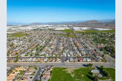 2231 Flash Court, Perris, CA 92571 - Photo 34