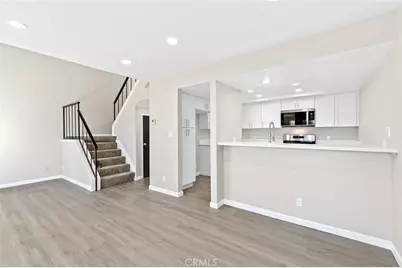 9013 Buckles Street, Downey, CA 90241 - Photo 12