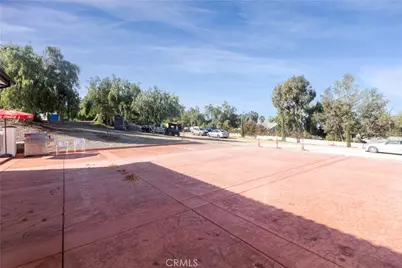 17423 Wicker Way, Riverside, CA 92504 - Photo 42