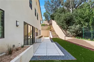 1013 N Staley Ln, Los Angeles, CA 90042 - Photo 10