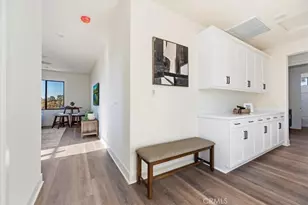 1013 N Staley Ln, Los Angeles, CA 90042 - Photo 18