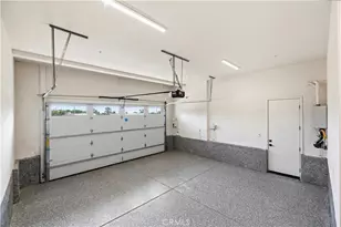 1013 N Staley Ln, Los Angeles, CA 90042 - Photo 38