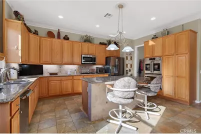 1578 Castle Pines, Beaumont, CA 92223 - Photo 10