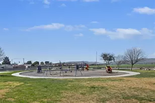 361 Via Capri, Hemet, CA 92545 - Photo 30