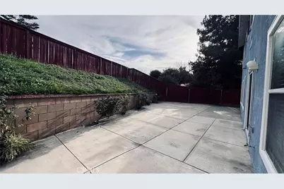 26341 Antonio, Loma Linda, CA 92354 - Photo 32