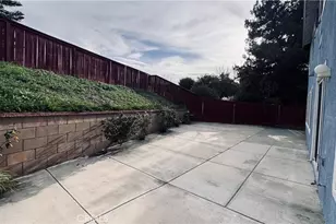 26341 Antonio, Loma Linda, CA 92354 - Photo 32