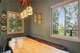 23959 Lakeview Dr, Crestline, CA 92325 - Photo 8