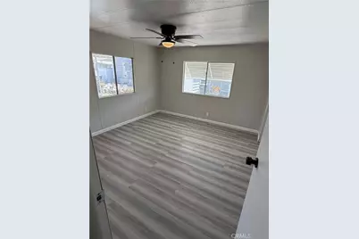 1895 W Devonshire #20, Hemet, CA 92545 - Photo 14