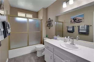 16750 Canyon View Dr, Riverside, CA 92504 - Photo 18