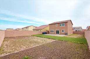 11736 Fresh Meadow Pl, Victorville, CA 92392 - Photo 32
