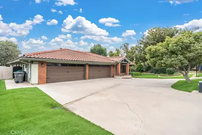 3185 Sonrisa, Corona, CA 92881 - Photo 4