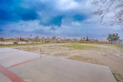 19228 Live Oak, Hesperia, CA 92345 - Photo 36