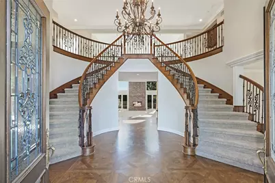 6863 Canyon Hill Drive, Riverside, CA 92506 - Photo 8