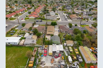 9824 Linden Avenue, Bloomington, CA 92316 - Photo 44