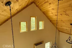 33149 Holcomb Creek Dr, Green Valley Lake, CA 92341 - Photo 32