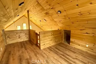 33149 Holcomb Creek Dr, Green Valley Lake, CA 92341 - Photo 12