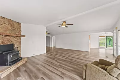 22340 Comet Court, Perris, CA 92570 - Photo 8