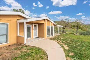 22340 Comet Ct, Perris, CA 92570 - Photo 2