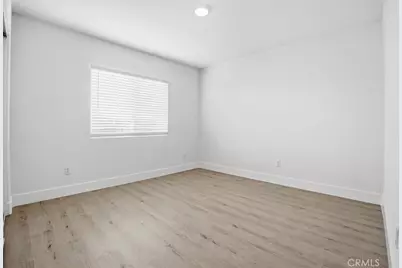 14219 Fir, Oak Hills, CA 92344 - Photo 12