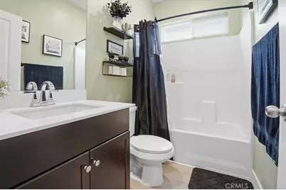 14219 Fir, Oak Hills, CA 92344 - Photo 10