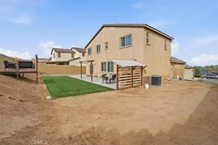 14219 Fir, Oak Hills, CA 92344 - Photo 30