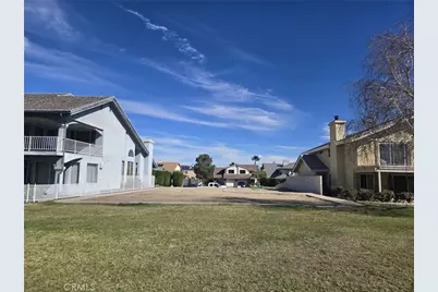13261 Country Club, Victorville, CA 92395 - Photo 6