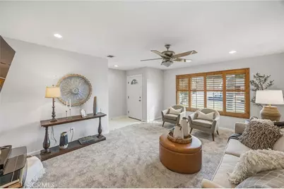 1634 Seine, Highland, CA 92346 - Photo 10