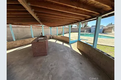 979 N Gardena, Rialto, CA 92376 - Photo 26