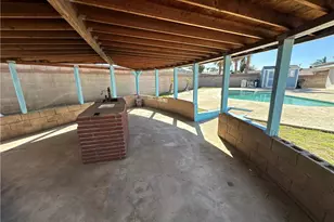 979 N Gardena, Rialto, CA 92376 - Photo 26