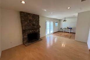 979 N Gardena, Rialto, CA 92376 - Photo 8