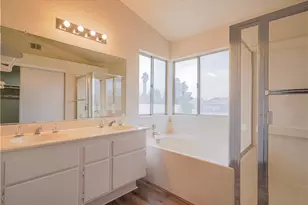 13747 Valera, Victorville, CA 92392 - Photo 36