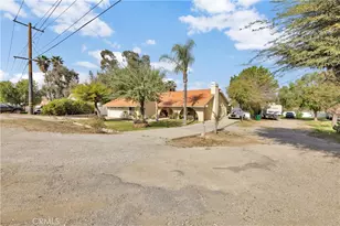 31350 Contour, Nuevo, CA 92567 - Photo 6