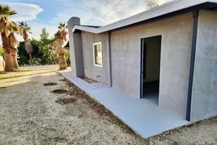 65786 6th St, Desert Hot Springs, CA 92240 - Photo 12