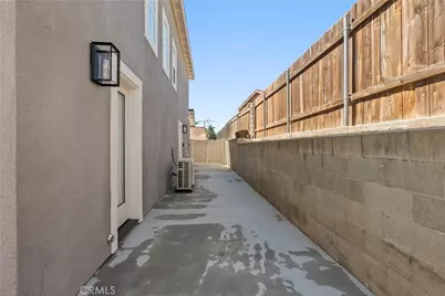 6009 Florence, Riverside, CA 92504 - Photo 4