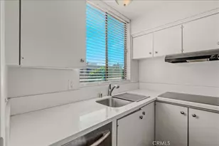 6979 Palm Ct, Riverside, CA 92506 - Photo 10