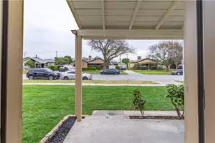 3766 Lofton Pl, Riverside, CA 92501 - Photo 6