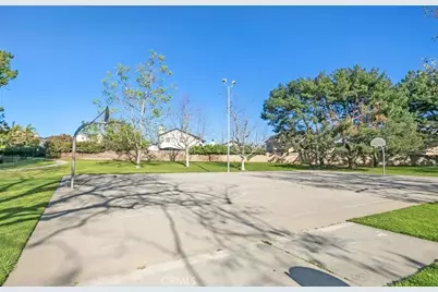 18242 Parkview, Huntington Beach, CA 92648 - Photo 22