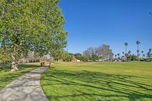 18242 Parkview, Huntington Beach, CA 92648 - Photo 20