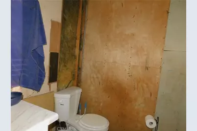 1097 N State Street #557, Hemet, CA 92543 - Photo 18